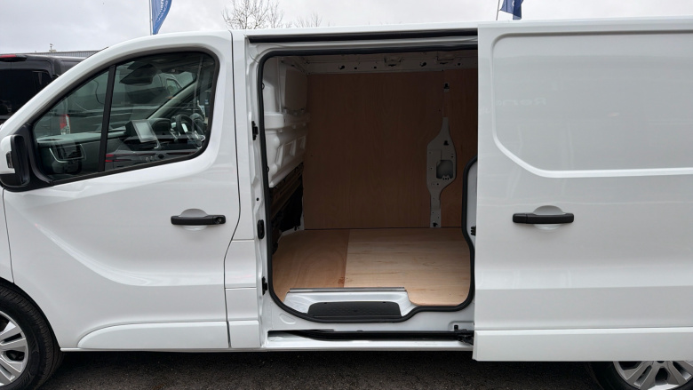 Renault Trafic Lwb Diesel LL30 Blue dCi 150 Extra [Safety] Van